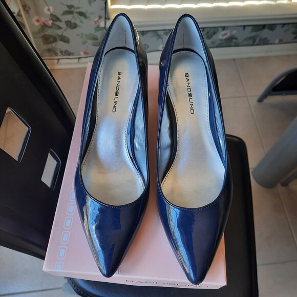 Bandolino Navy Blue Patent Pump Shoes Size 8M - Picture 1 of 12